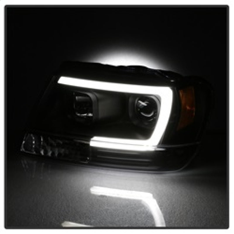 Spyder 99-04 Jeep Grand Cherokee Projector Headlights - Light Bar DRL LED - Black 5085221 5085221 Photo - Unmounted
