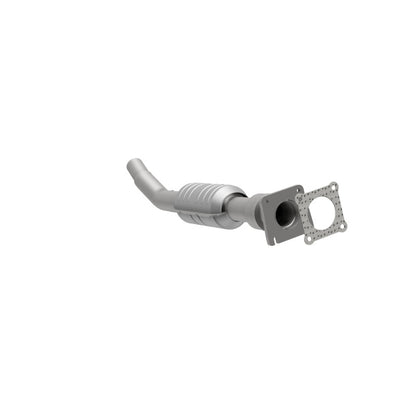 MagnaFlow Neon OEM Grade Federal / EPA Compliant Direct-Fit Catalytic Converter 49514 360 Degree Image Set
