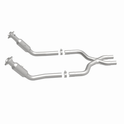 MagnaFlow Ford Mustang California Grade CARB Compliant Direct-Fit Catalytic Converter 5561977 360 Degree Image Set