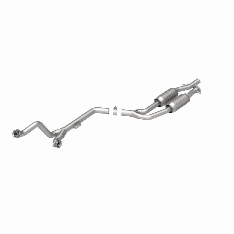 MagnaFlow Mercedes-Benz Standard Grade Federal / EPA Compliant Direct-Fit Catalytic Converter 23573 360 Degree Image Set