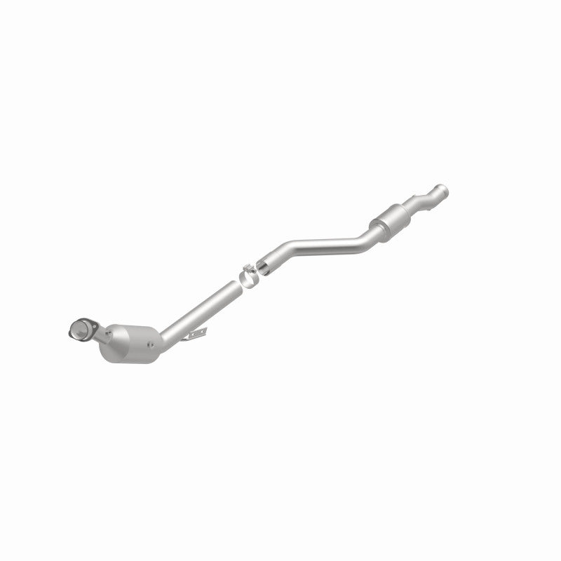 Magnaflow 07-11 Mercedes-Benz S550 5.5L Direct Fit Converter 5561570 5561570 360 Degree Image Set