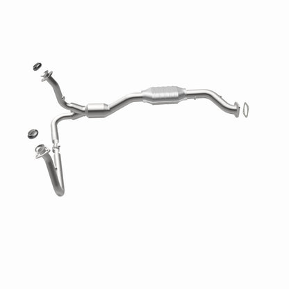 MagnaFlow Chevrolet Blazer HM Grade Federal / EPA Compliant Direct-Fit Catalytic Converter 23139 360 Degree Image Set