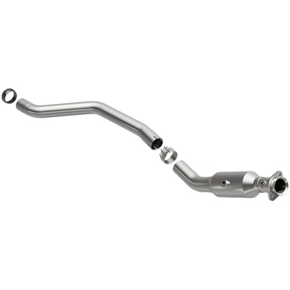 MagnaFlow Mercedes-Benz OEM Grade Federal / EPA Compliant Direct-Fit Catalytic Converter 21-485 Photo - Primary