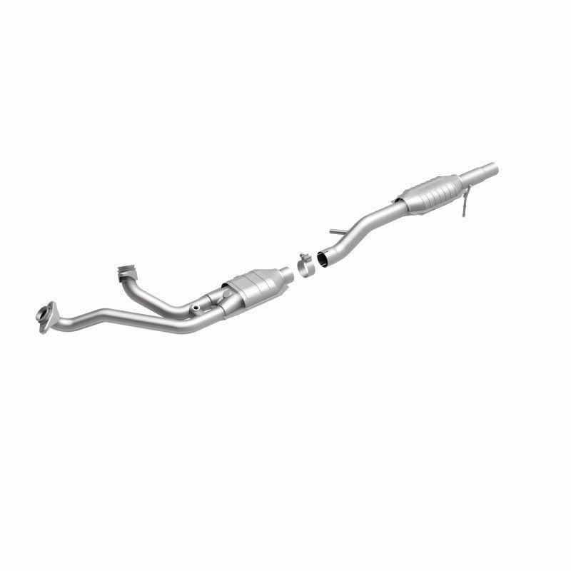 MagnaFlow Ford California Grade CARB Compliant Direct-Fit Catalytic Converter 334302 360 Degree Image Set