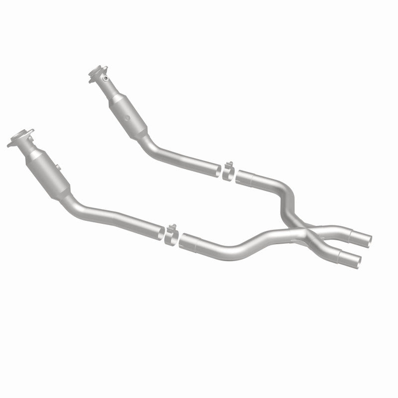 MagnaFlow Ford Mustang California Grade CARB Compliant Direct-Fit Catalytic Converter 5561977 360 Degree Image Set