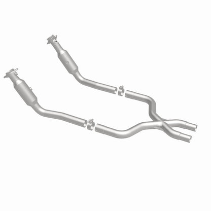 MagnaFlow Ford Mustang California Grade CARB Compliant Direct-Fit Catalytic Converter 5561977 360 Degree Image Set