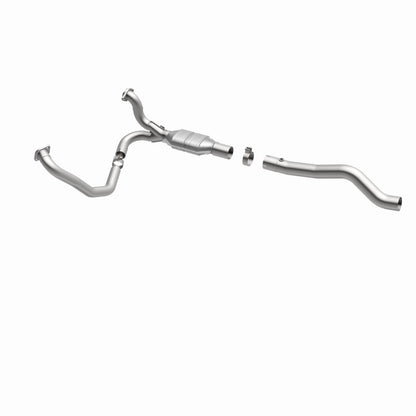 MagnaFlow Dodge Ram 1500 HM Grade Federal / EPA Compliant Direct-Fit Catalytic Converter 93416 360 Degree Image Set