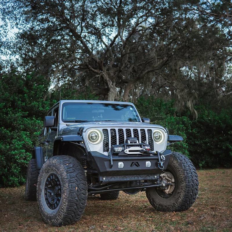 ORACLE Lighting Oracle Oculus Bi-LED Projector Headlights for Jeep JL/Gladiator JT - Matte Black - 5500K 5839-504 5839-504 Photo - lifestyle view