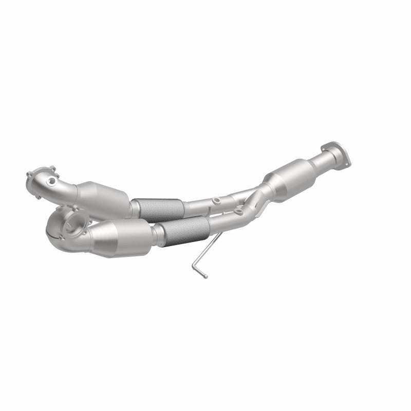 MagnaFlow Volvo S80 OEM Grade Federal / EPA Compliant Direct-Fit Catalytic Converter 52160 360 Degree Image Set