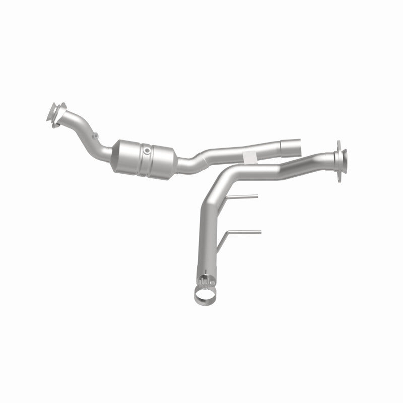 MagnaFlow Ford F-150 OEM Grade Federal / EPA Compliant Direct-Fit Catalytic Converter 52592 360 Degree Image Set