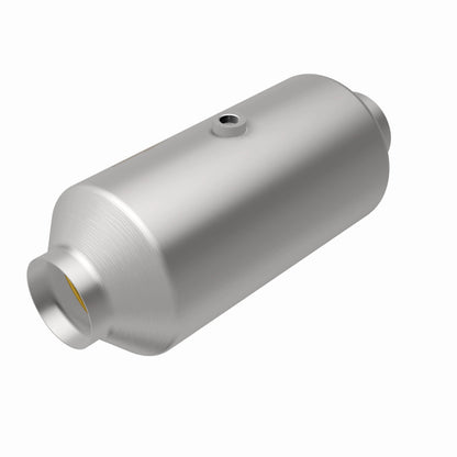 Magnaflow 3.00in. C/C 6in. spun body Universal Converter 51299 51299 360 Degree Image Set