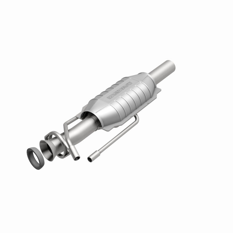 MagnaFlow Standard Grade Federal / EPA Compliant Direct-Fit Catalytic Converter 23359 360 Degree Image Set
