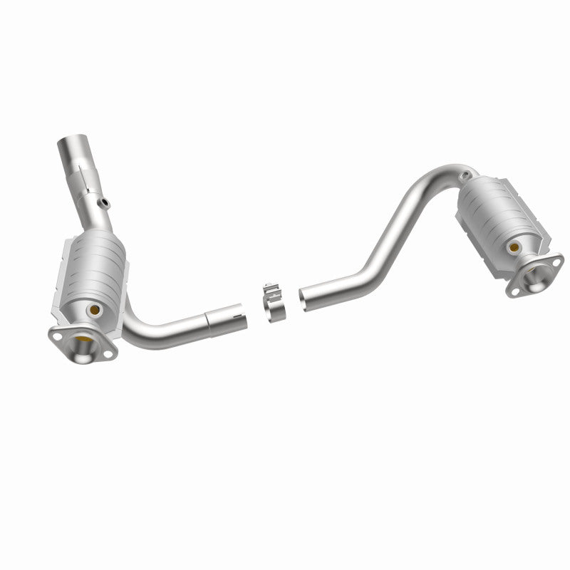 MagnaFlow OEM Grade Federal / EPA Compliant Direct-Fit Catalytic Converter 49832 360 Degree Image Set