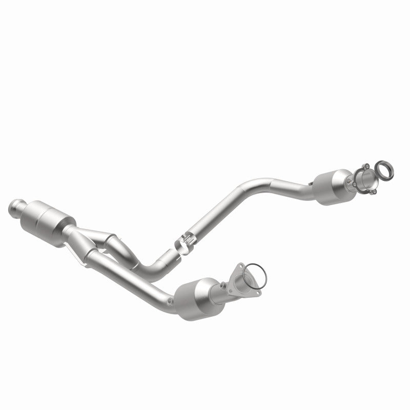 MagnaFlow OEM Grade Federal / EPA Compliant Direct-Fit Catalytic Converter 52642 360 Degree Image Set
