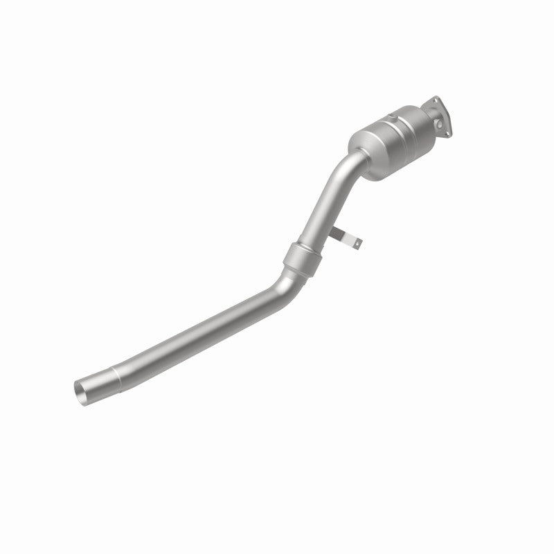 MagnaFlow Audi A4 Quattro OEM Grade Federal / EPA Compliant Direct-Fit Catalytic Converter 51115 360 Degree Image Set