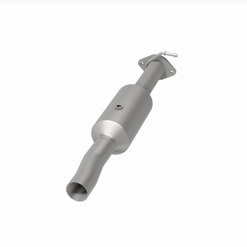 Magnaflow 09-10 Ford F-550 Super Duty V10 6.8L Rear Underbody Direct Fit Catalytic Converter 280434 280434 360 Degree Image Set