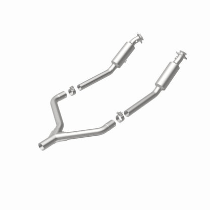 MagnaFlow Ford Mustang HM Grade Federal / EPA Compliant Direct-Fit Catalytic Converter 23012 360 Degree Image Set