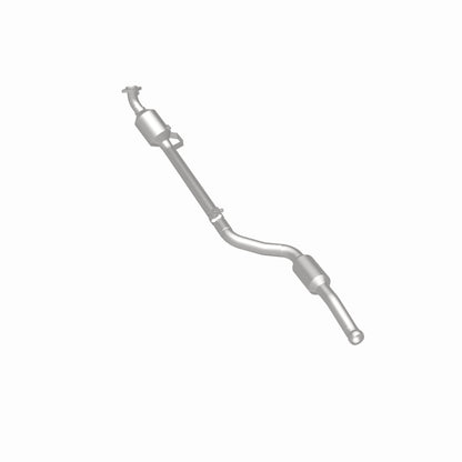 MagnaFlow Mercedes-Benz GLK350 OEM Grade Federal / EPA Compliant Direct-Fit Catalytic Converter 21-439 360 Degree Image Set