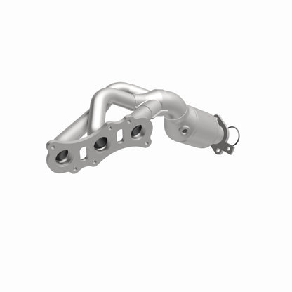 MagnaFlow Toyota 4Runner OEM Grade Federal / EPA Compliant Manifold Catalytic Converter 52057 360 Degree Image Set