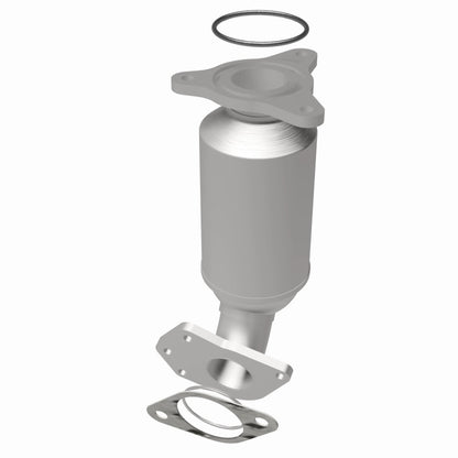 MagnaFlow Chevrolet OEM Grade Federal / EPA Compliant Direct-Fit Catalytic Converter 52889 360 Degree Image Set