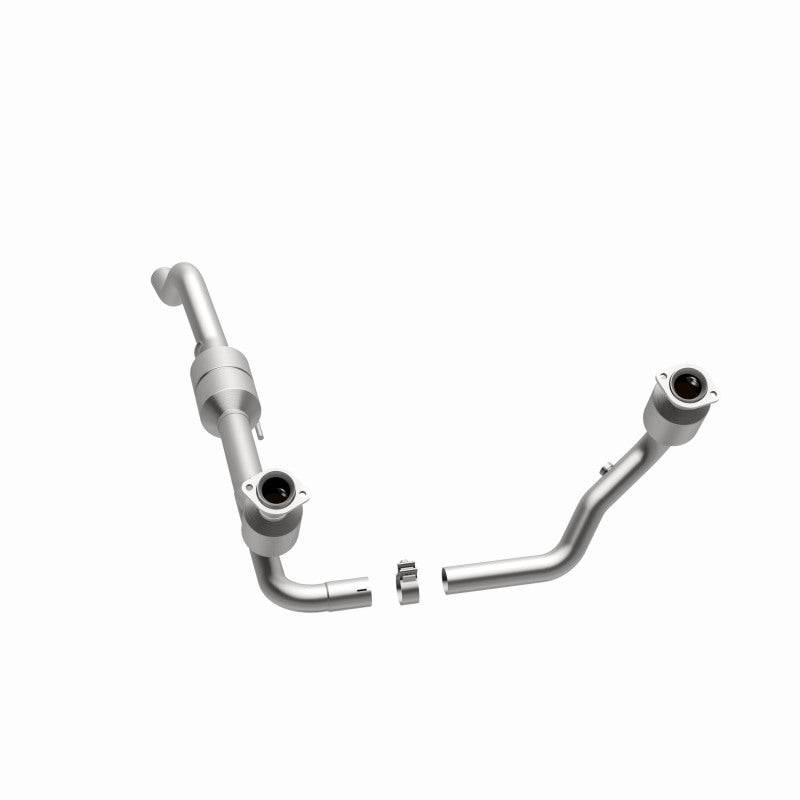 MagnaFlow Dodge Durango OEM Grade Federal / EPA Compliant Direct-Fit Catalytic Converter 51338 360 Degree Image Set