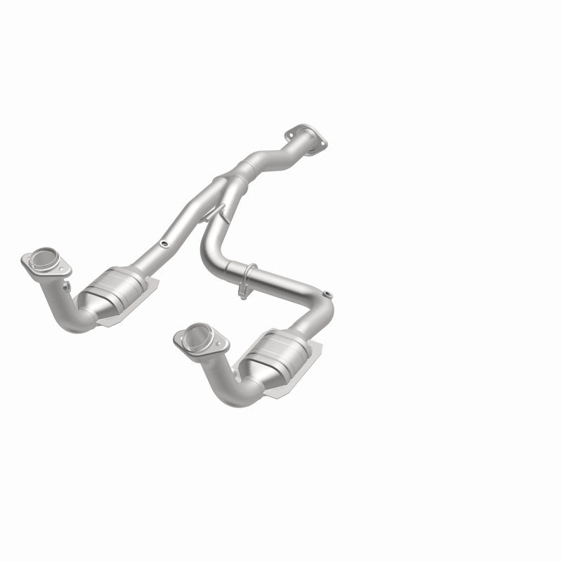 MagnaFlow Jeep Liberty OEM Grade Federal / EPA Compliant Direct-Fit Catalytic Converter 49186 360 Degree Image Set