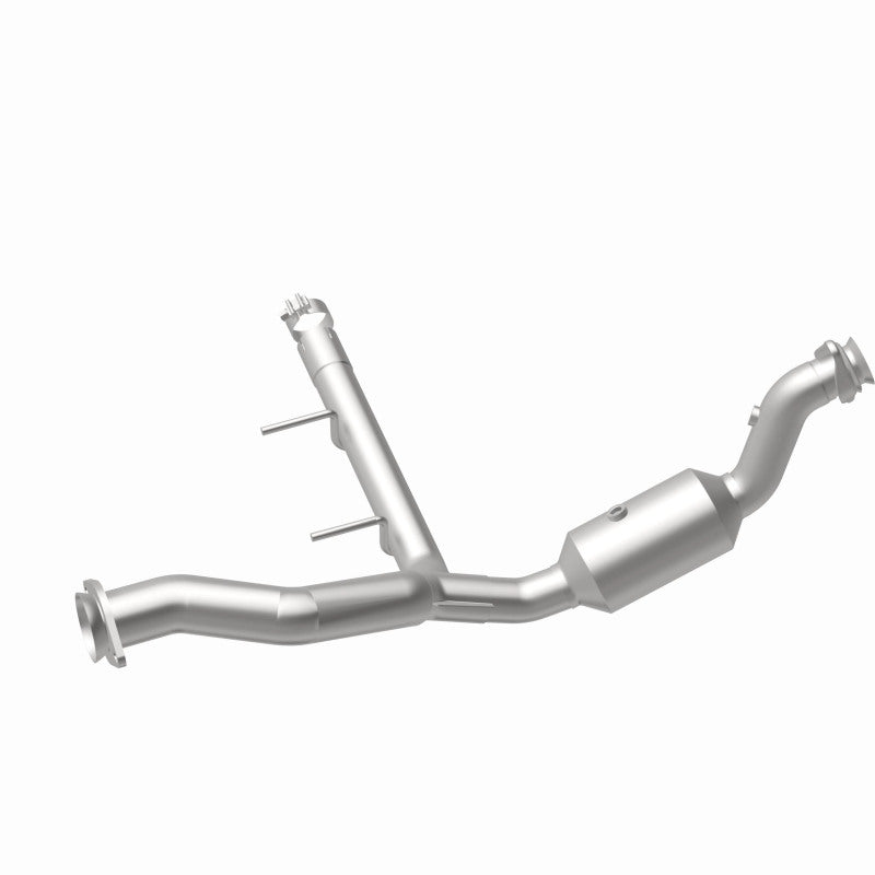 MagnaFlow Ford F-150 OEM Grade Federal / EPA Compliant Direct-Fit Catalytic Converter 21-475 360 Degree Image Set