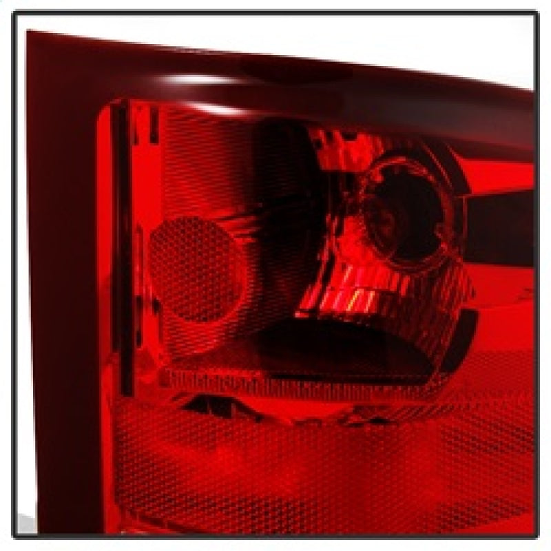 SPYDER Xtune GMC Sierra 07-13 Passenger Side Tail Lights - OEM Right ALT-JH-CSIL07-OE-R 9033094 9033094 Photo - Unmounted