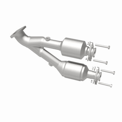 MagnaFlow Jeep Cherokee OEM Grade Federal / EPA Compliant Direct-Fit Catalytic Converter 49465 360 Degree Image Set