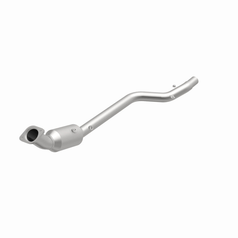 MagnaFlow California Grade CARB Compliant Direct-Fit Catalytic Converter 4561241 360 Degree Image Set
