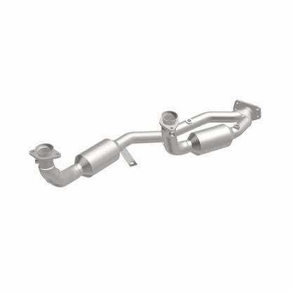 MagnaFlow Ford Windstar HM Grade Federal / EPA Compliant Direct-Fit Catalytic Converter 23542 360 Degree Image Set