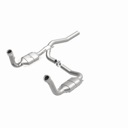 MagnaFlow OEM Grade Federal / EPA Compliant Direct-Fit Catalytic Converter 52148 360 Degree Image Set