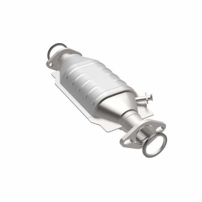 MagnaFlow Toyota Standard Grade Federal / EPA Compliant Direct-Fit Catalytic Converter 23889 360 Degree Image Set