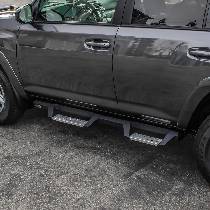 Westin HDX Stainless Drop Nerf Step Bars 56-138352 Photo - Mounted
