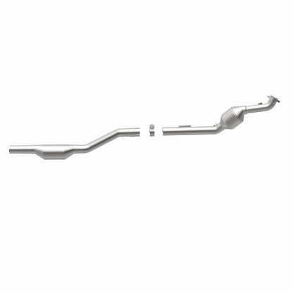 MagnaFlow Mercedes-Benz OEM Grade Federal / EPA Compliant Direct-Fit Catalytic Converter 51937 360 Degree Image Set