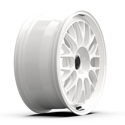 fifteen52 Holeshot RSR 19x9.5 5x114.3 38mm ET 73.1mm Center Bore Rally White RSHRW-99554+38 RSHRW-99554+38 User 1