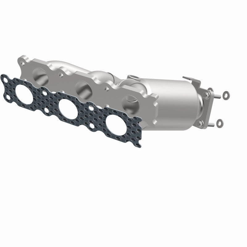 MagnaFlow Volvo XC90 OEM Grade Federal / EPA Compliant Manifold Catalytic Converter 22-173 360 Degree Image Set