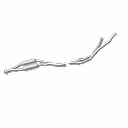 MagnaFlow Mercedes-Benz S320 HM Grade Federal / EPA Compliant Direct-Fit Catalytic Converter 23849 360 Degree Image Set