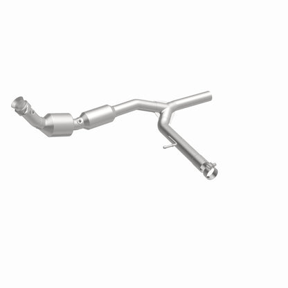 Magnaflow 2004 Ford F-150 5.4L Direct Fit Converter 5582706 5582706 360 Degree Image Set