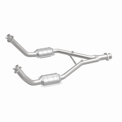 MagnaFlow Ford Mustang Standard Grade Federal / EPA Compliant Direct-Fit Catalytic Converter 23340 360 Degree Image Set