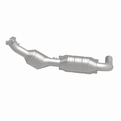 MagnaFlow Ford Expedition OEM Grade Federal / EPA Compliant Direct-Fit Catalytic Converter 49605 360 Degree Image Set