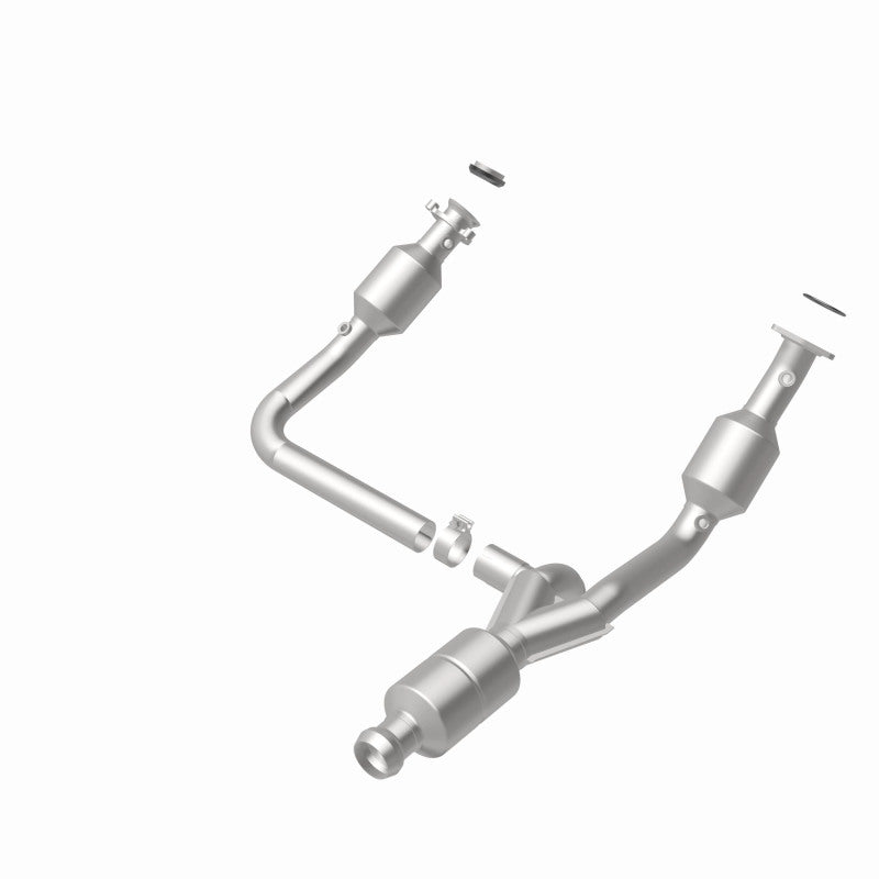 MagnaFlow OEM Grade Federal / EPA Compliant Direct-Fit Catalytic Converter 52642 360 Degree Image Set