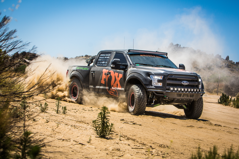 FOX 05+ Ford SD 2.0 Performance Series 8.1in. Smooth Body IFP Front Shock (Alum) / 0-1.5in. Lift 980-24-677 980-24-677 Photo - lifestyle view