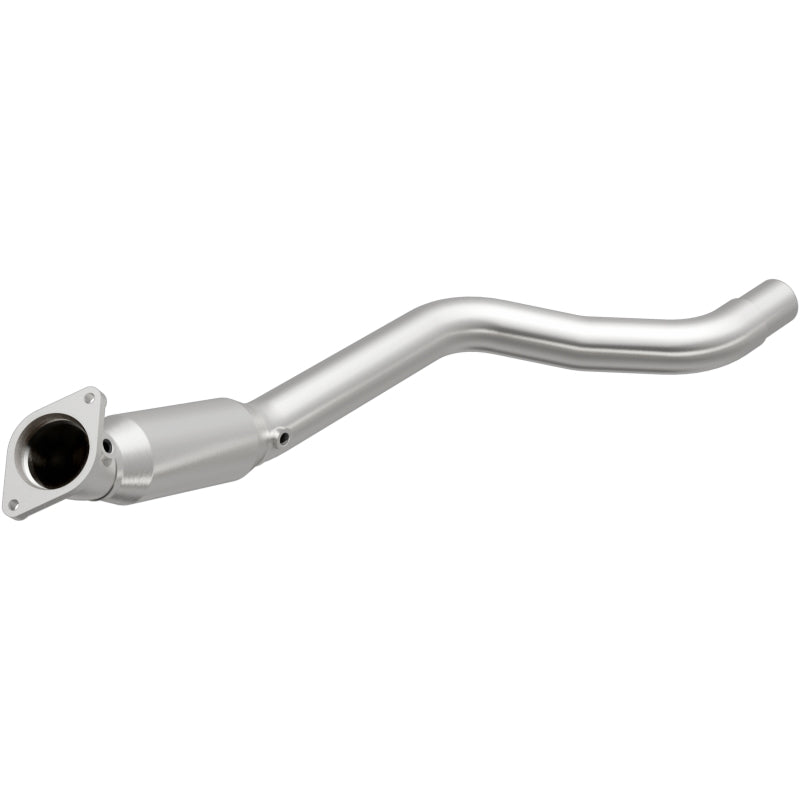 MagnaFlow California Grade CARB Compliant Direct-Fit Catalytic Converter 5461965 Photo - Primary