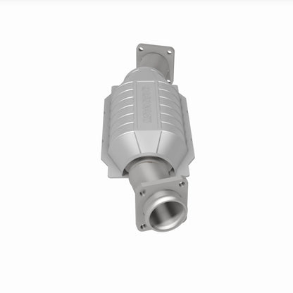 MagnaFlow Standard Grade Federal / EPA Compliant Direct-Fit Catalytic Converter 23425 360 Degree Image Set