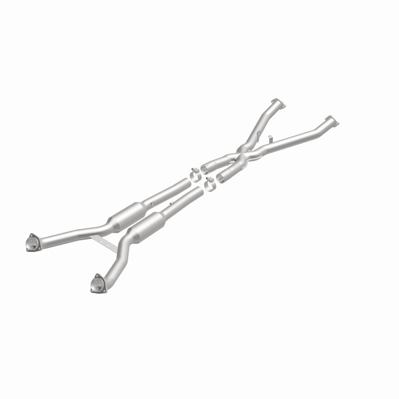 MagnaFlow Chevrolet Corvette OEM Grade Federal / EPA Compliant Direct-Fit Catalytic Converter 21-289 360 Degree Image Set