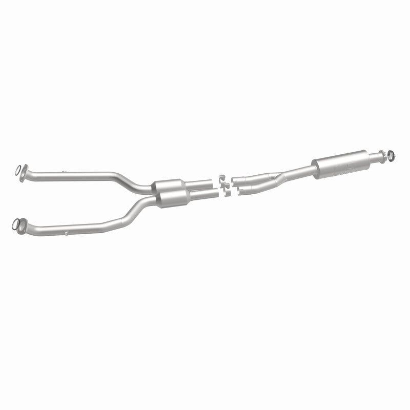 MagnaFlow Lexus GS300 OEM Grade Federal / EPA Compliant Direct-Fit Catalytic Converter 21-048 360 Degree Image Set