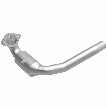 MagnaFlow OEM Grade Federal / EPA Compliant Direct-Fit Catalytic Converter 21-603 360 Degree Image Set