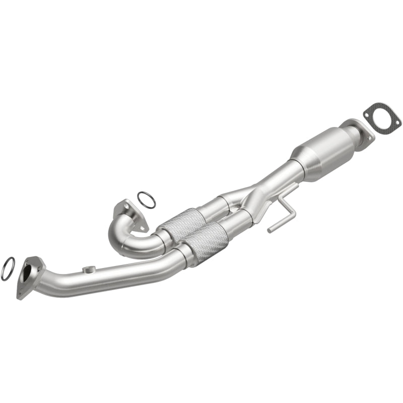 MagnaFlow Nissan OEM Grade Federal / EPA Compliant Direct-Fit Catalytic Converter 49710 Photo - Primary