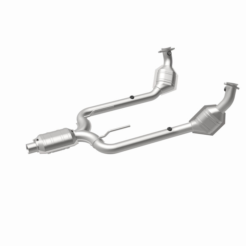 MagnaFlow HM Grade Federal / EPA Compliant Direct-Fit Catalytic Converter 23343 360 Degree Image Set